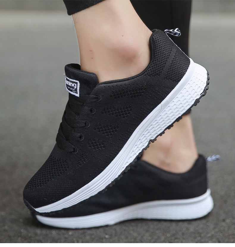SPORTIEVE SCHOEN - TOOS