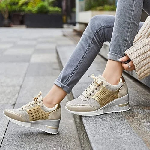 Amanda® - Hooghakkige sneakers